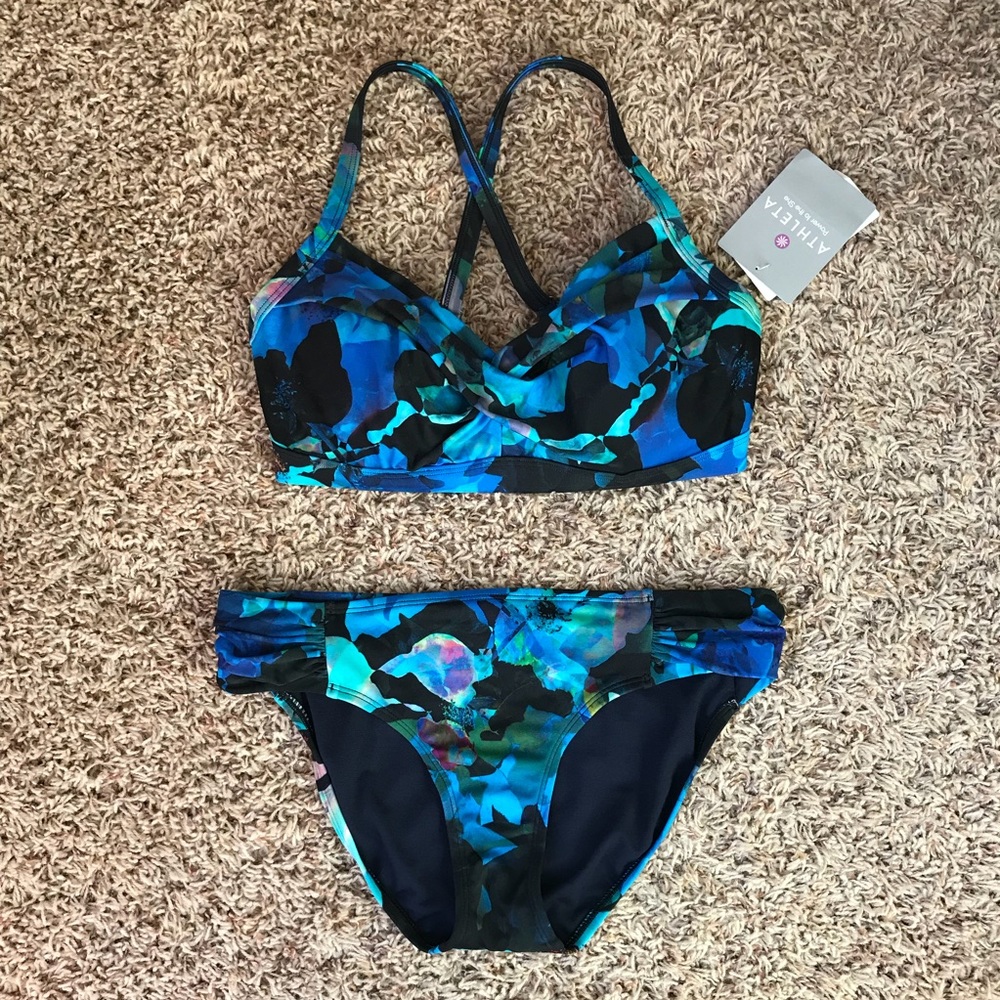NWT Athleta swimsuit